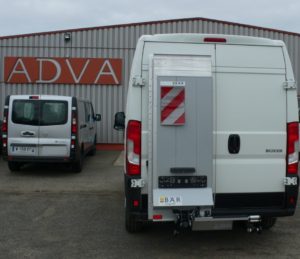 Réalisation hayon sur camion Adva aménagement